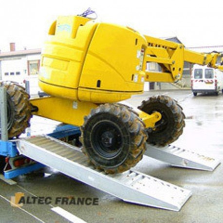 Paire de rampes de chargement AVS 200, charge 8370 kg, longueur 4285 mm